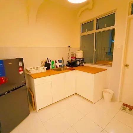 Kulai Apartment 3Br-5Br Near Ioi, Aeon And Senai Airport Exterior photo