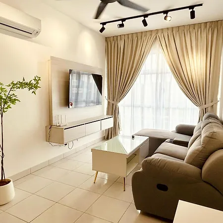 Kulai Apartment 3Br-5Br Near Ioi, Aeon And Senai Airport Exterior photo