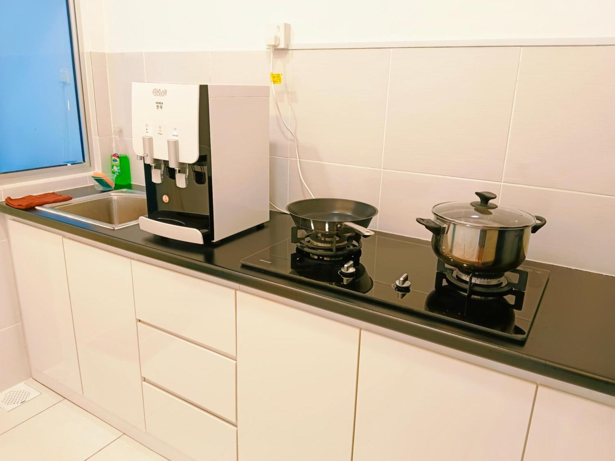 Apartment 3br-5br Near Ioi, Aeon And Senai Airport Kulai