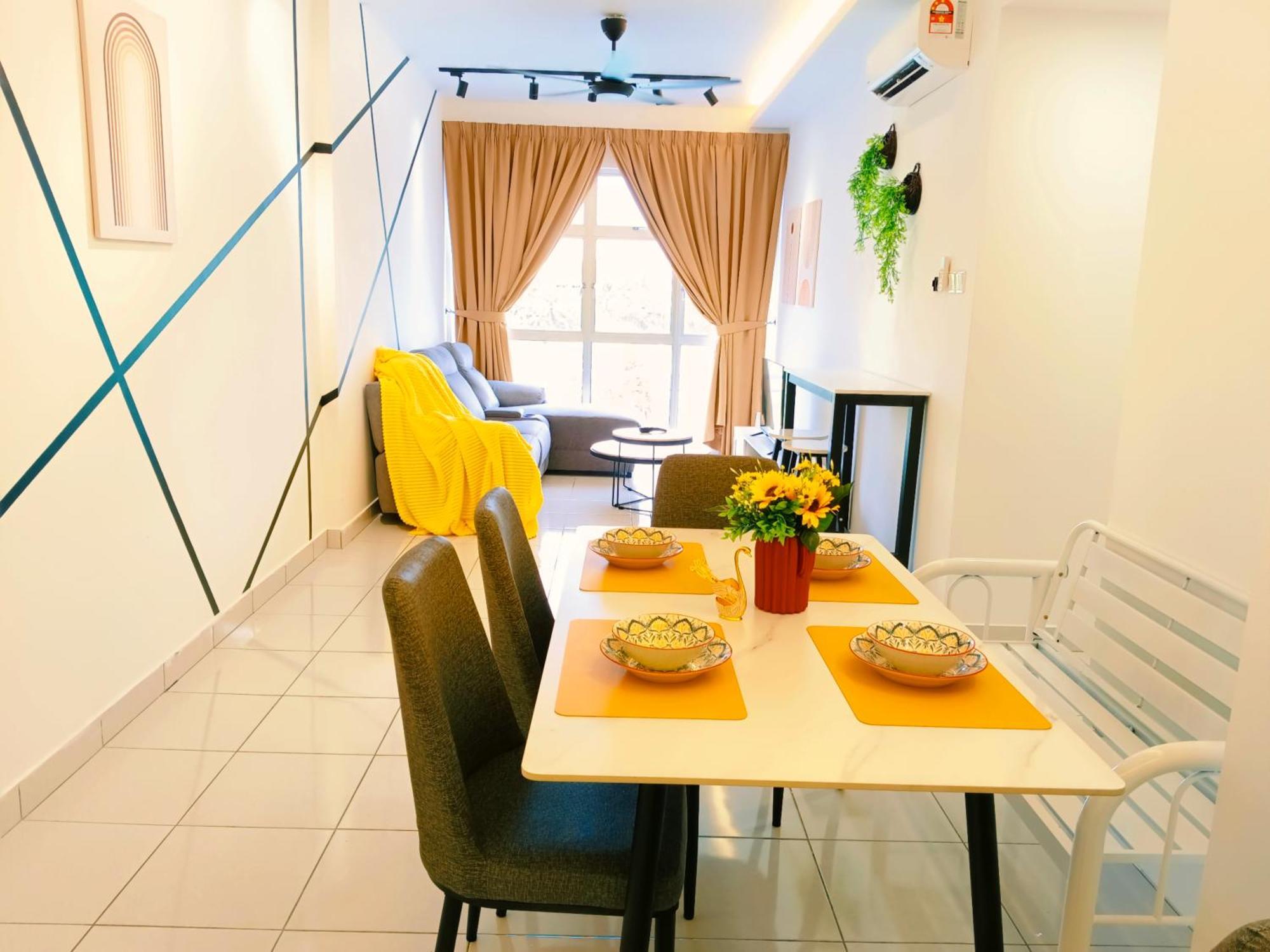3br-5br Near Ioi, Aeon And Senai Airport * Kulai