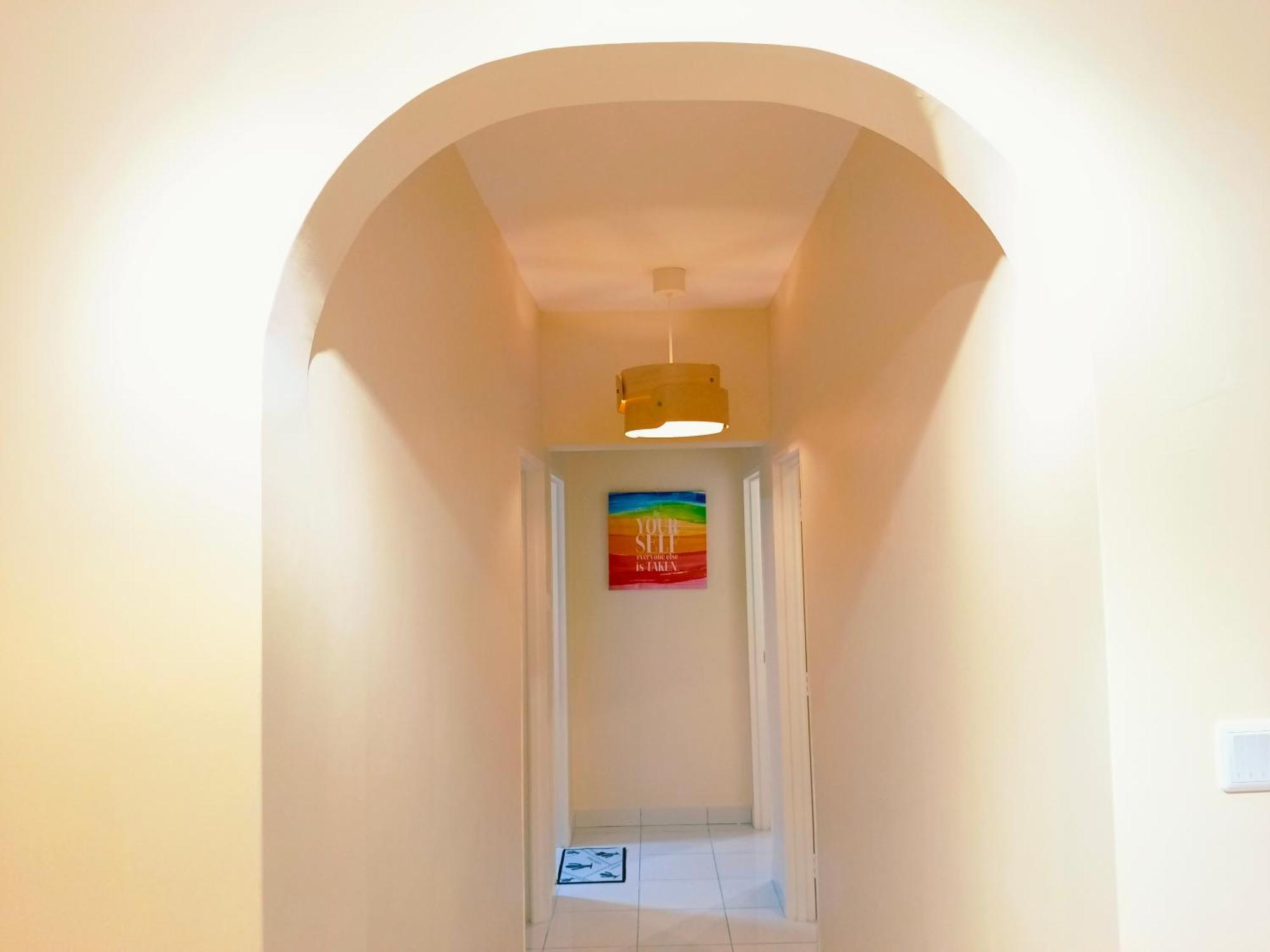 3br-5br Near Ioi, Aeon And Senai Airport Apartment