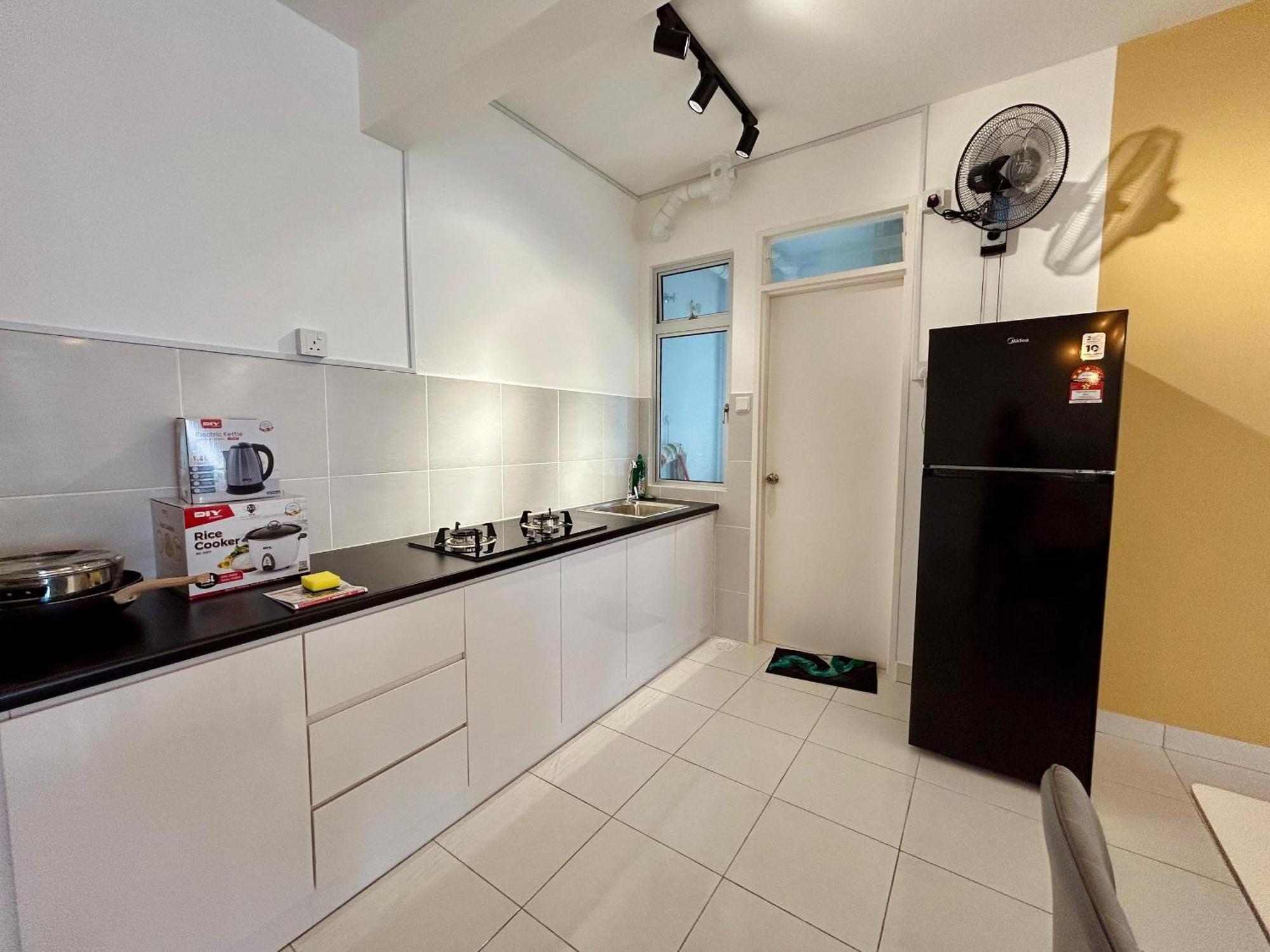 3br-5br Near Ioi, Aeon And Senai Airport Kulai